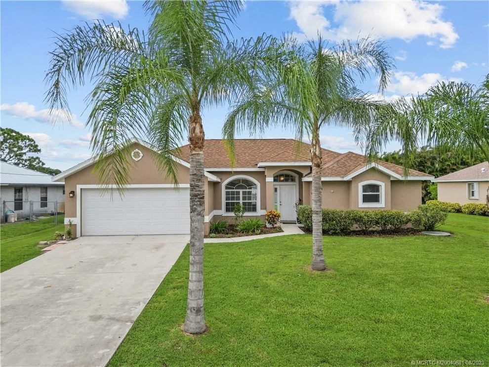 Unit for sale at 914 SE Streamlet Avenue, Port St Lucie, FL 34983