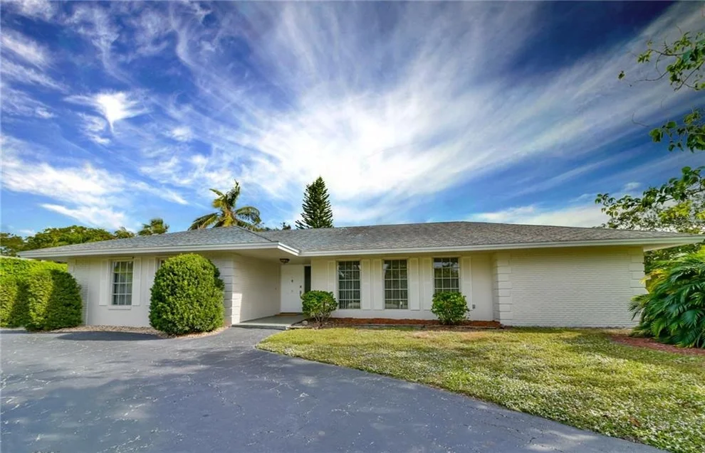 Unit for sale at 8 N River Road, Stuart, FL 34996