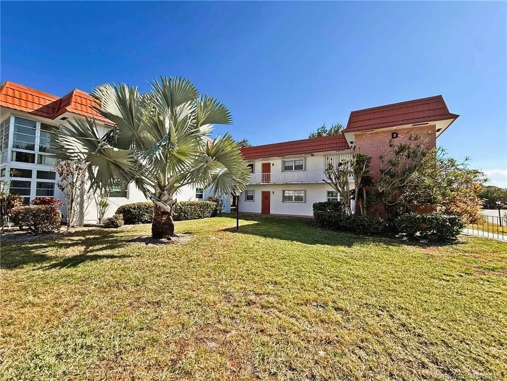 Unit for sale at 2600 SE Ocean Boulevard, Stuart, FL 34996