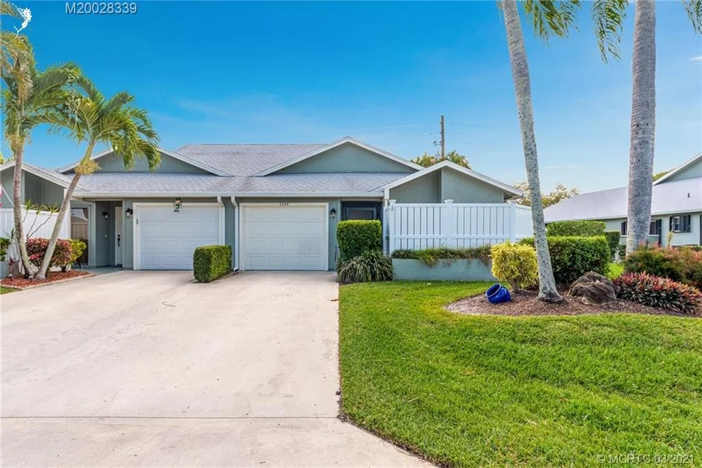 Unit for sale at 6644 Yorktown Drive, Hobe Sound, FL 33455