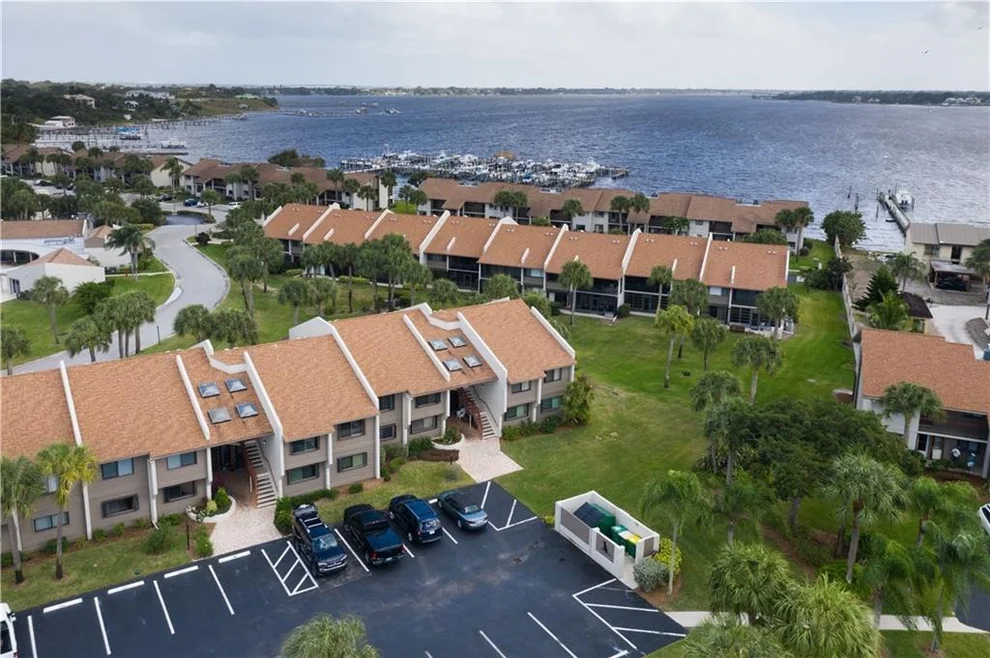 Unit for sale at 1600 NE Dixie Highway, Jensen Beach, FL 34957