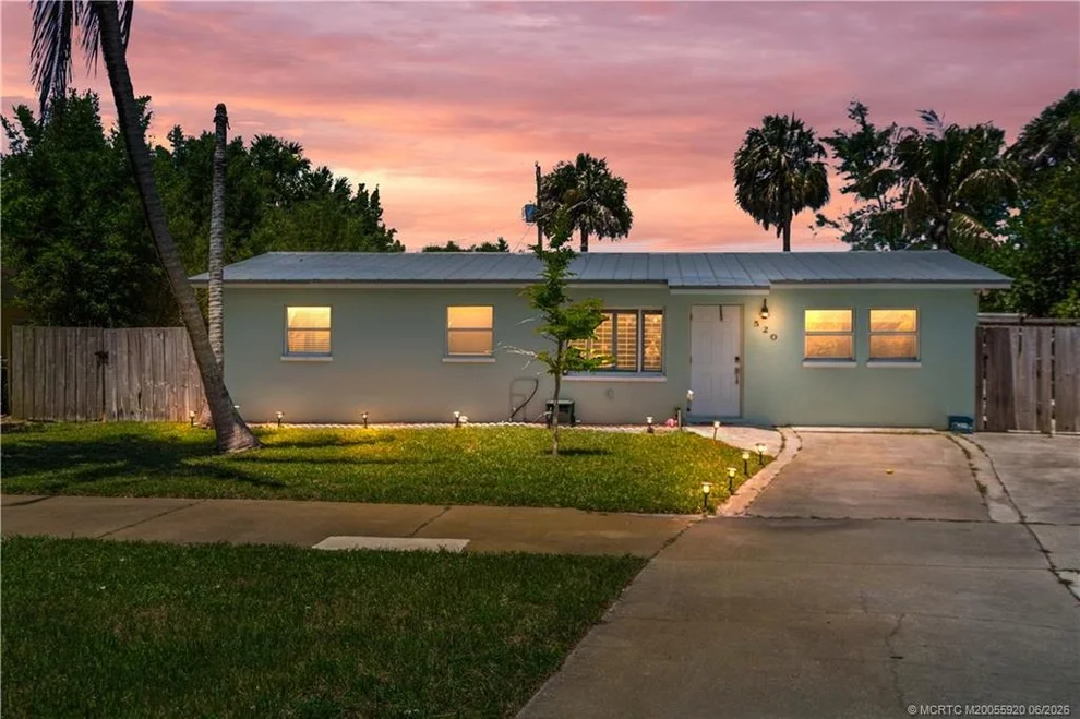 Unit for sale at 520 SE Dolphin Drive, Stuart, FL 34996