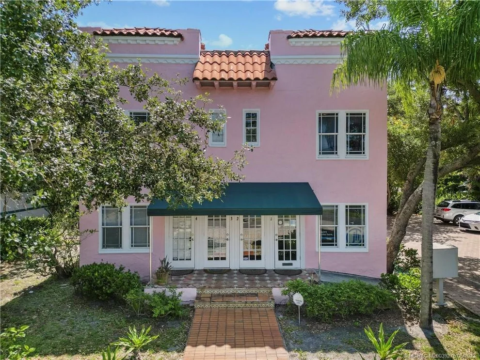 Unit for sale at 417 SE Coconut Avenue, Stuart, FL 34996