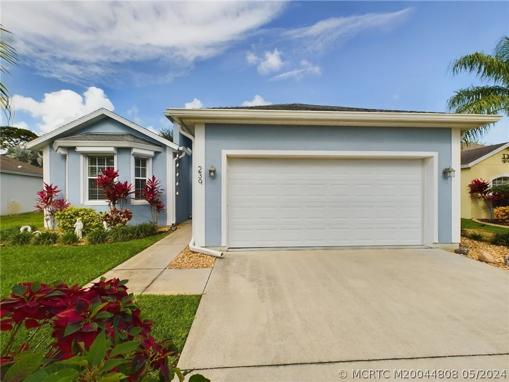 Unit for sale at 239 Briarcliff Circle, Sebastian, FL 32958