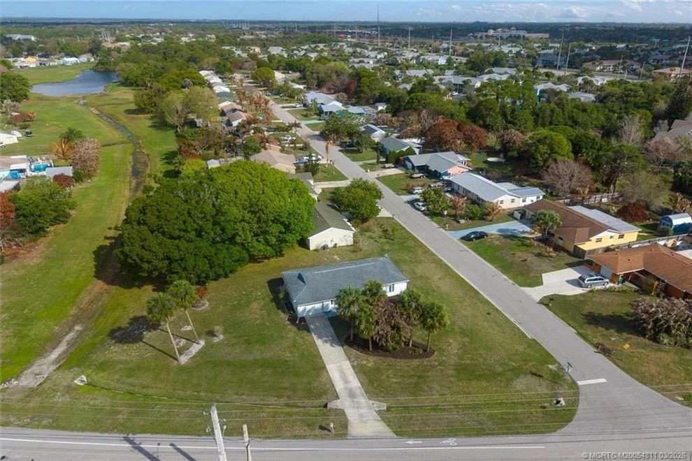 Unit for sale at 1673 SE Lyngate Drive, Port St Lucie, FL 34952