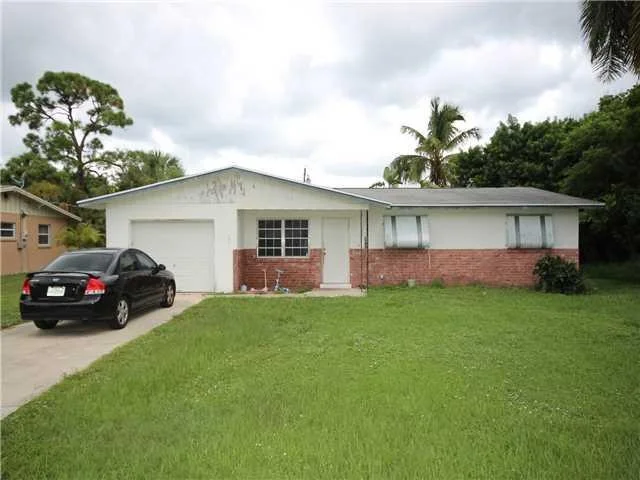 Unit for sale at 3295 SE Garden Street, Stuart, FL 34997