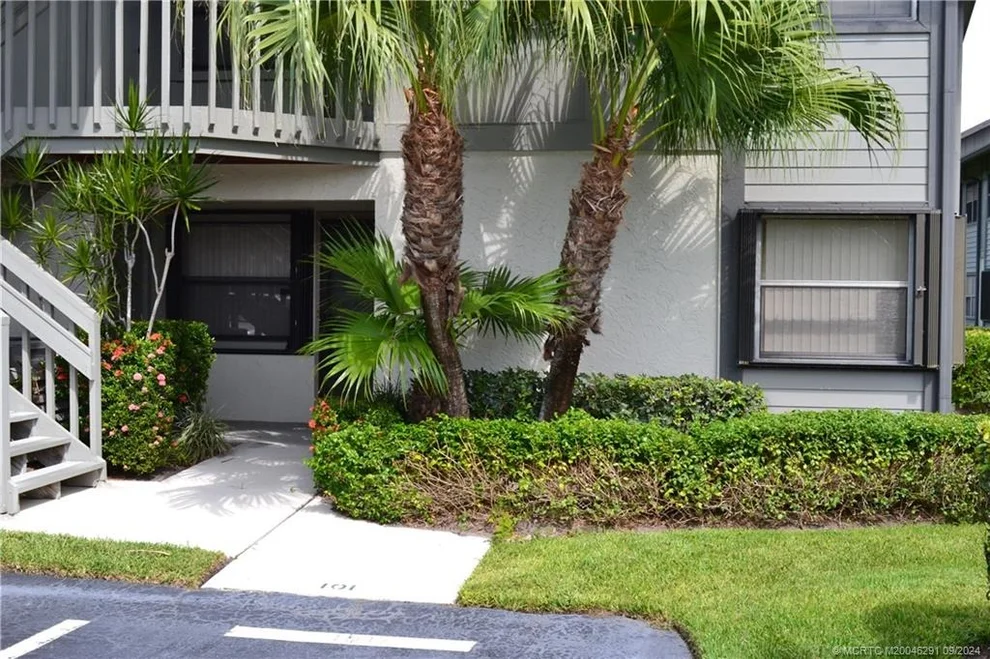 Unit for sale at 6255 SE Charleston Place, Hobe Sound, FL 33455