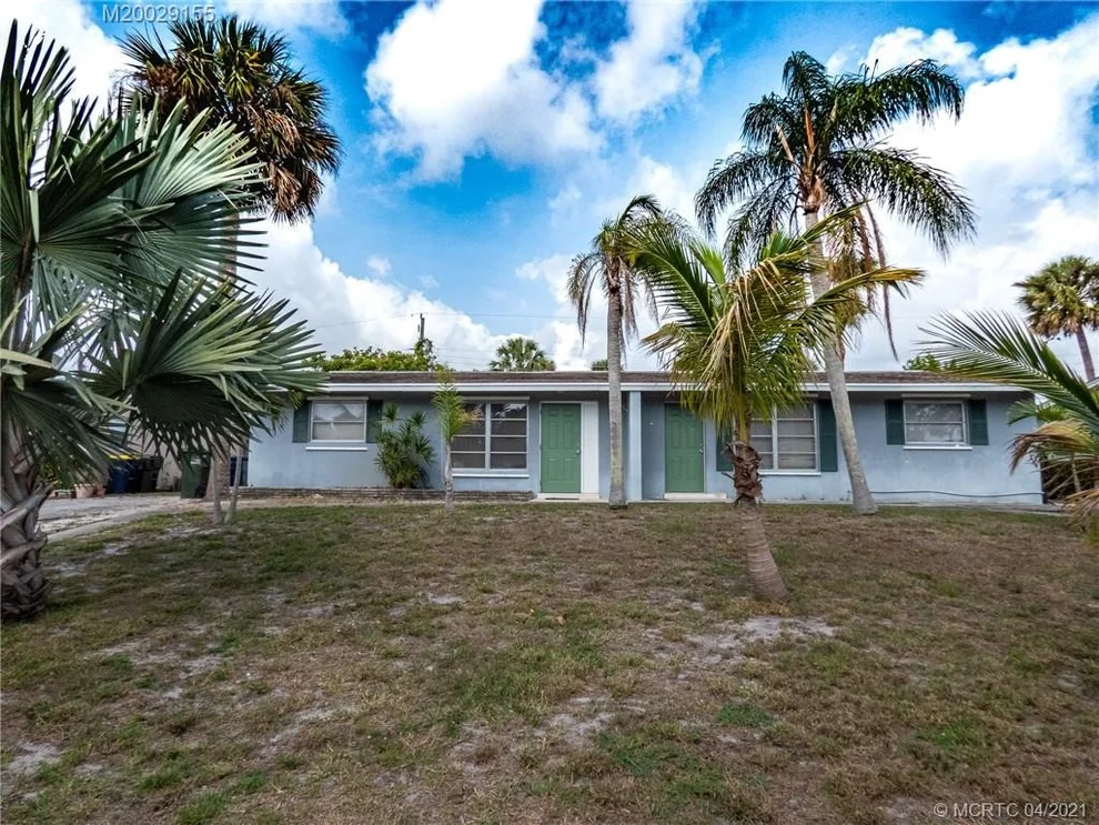 Unit for sale at 436 SE Robalo Court, Stuart, FL 34996