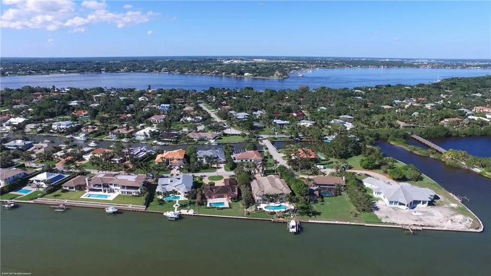 Unit for sale at 7 Island Road, Sewalls Point, FL 34996