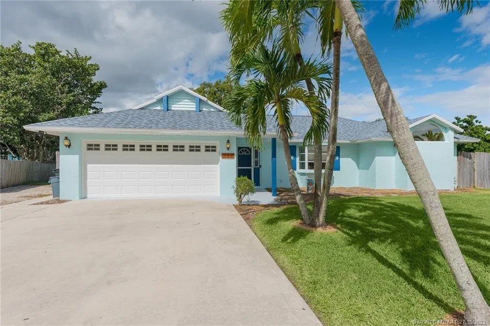 Unit for sale at 569 NE Lima Vias, Jensen Beach, FL 34957