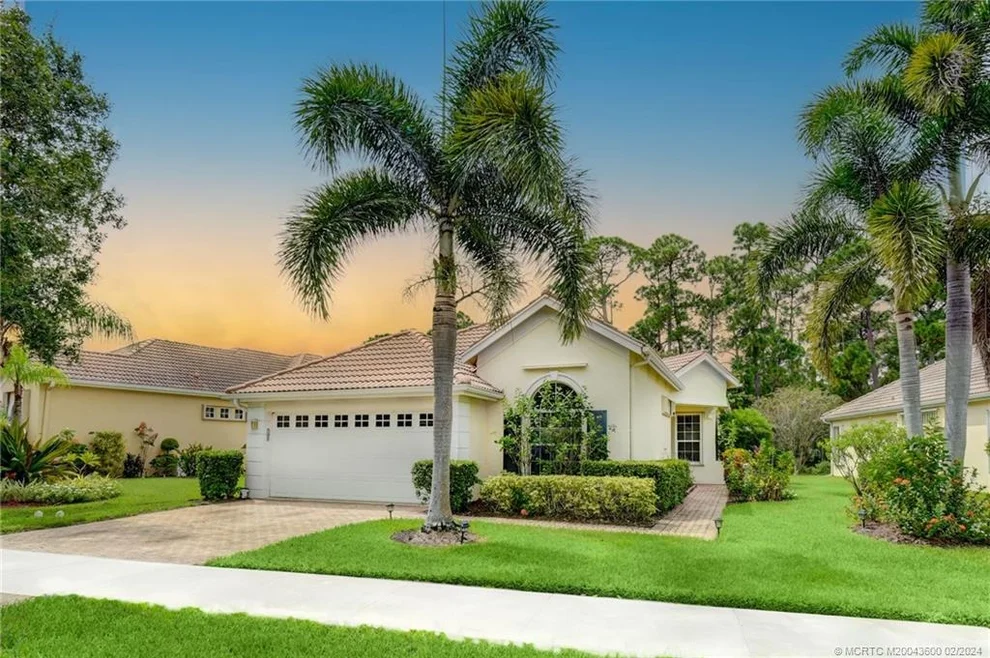 Unit for sale at 814 SW Saint Andrews Cove, Port St Lucie, FL 34986