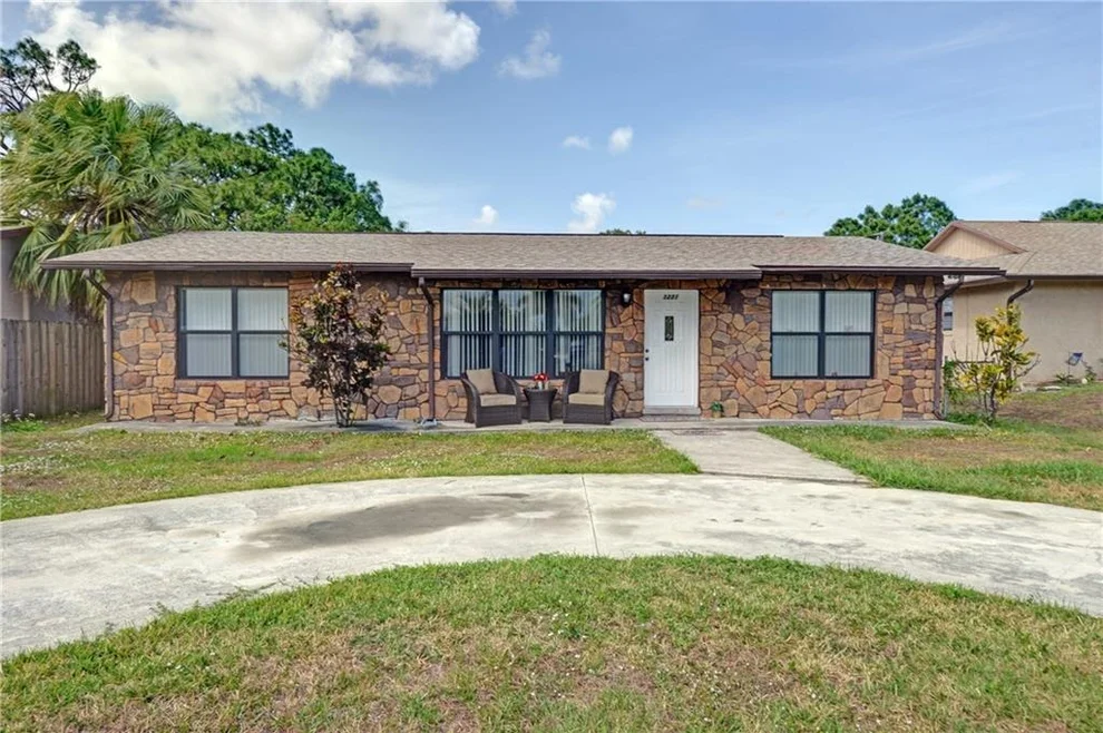 Unit for sale at 3221 SE Hibiscus Street, Stuart, FL 34997