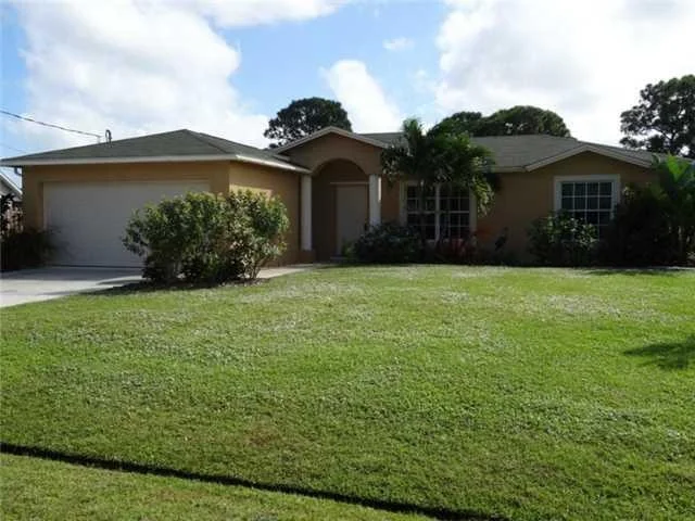Unit for sale at 2009 SE Joyner Circle, Port St Lucie, FL 34952