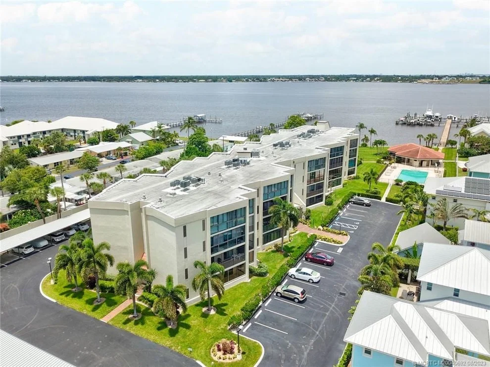 Unit for sale at 150 SE Four Winds Drive, Stuart, FL 34996