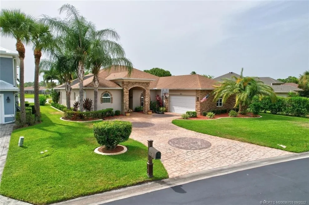 Unit for sale at 225 SW Fernleaf Trail, Port St Lucie, FL 34953