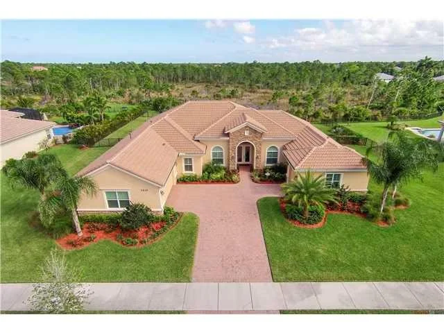 Unit for sale at 7535 SE Laque Circle, Stuart, FL 34997