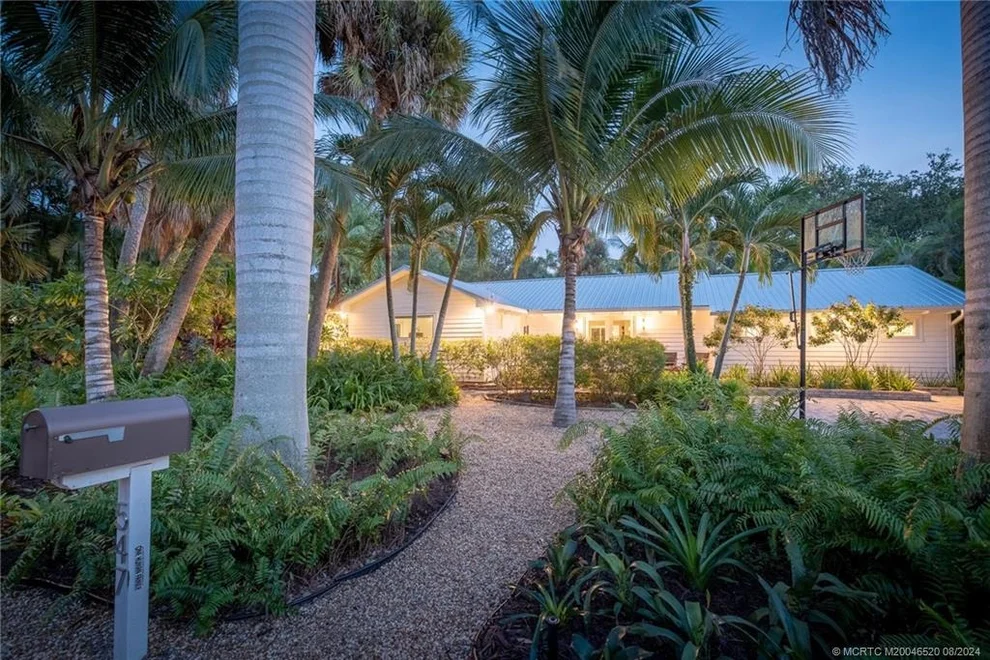 Unit for sale at 547 SW Riverview Street, Stuart, FL 34994