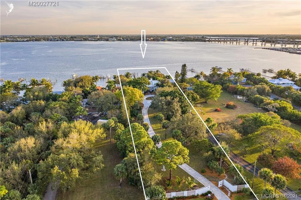 Unit for sale at 108 NE Alice Street, Jensen Beach, FL 34957