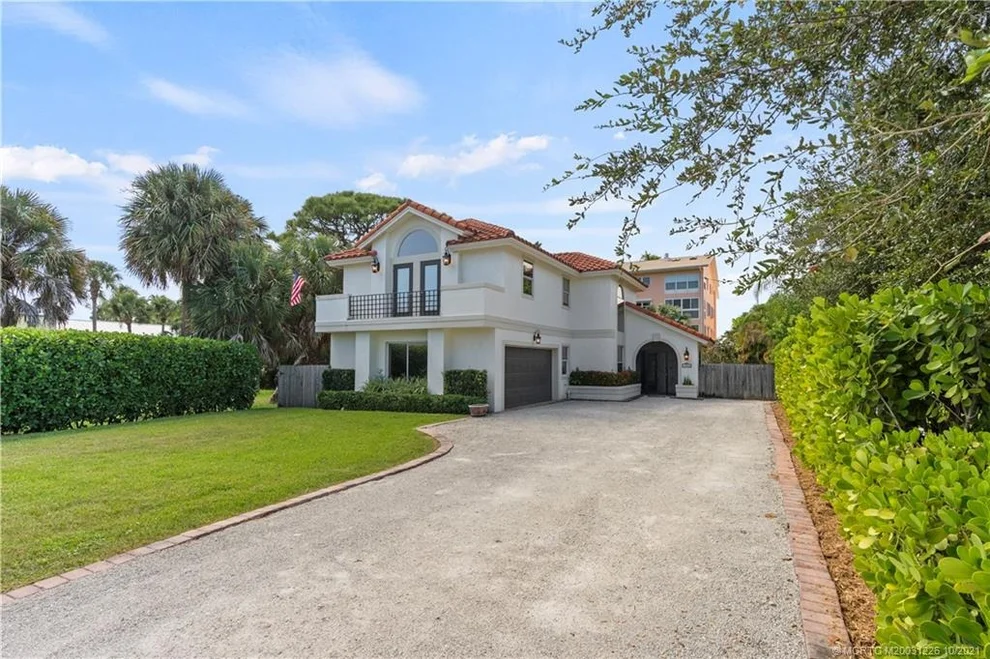 Unit for sale at 984 SE Saint Lucie Boulevard, Stuart, FL 34996