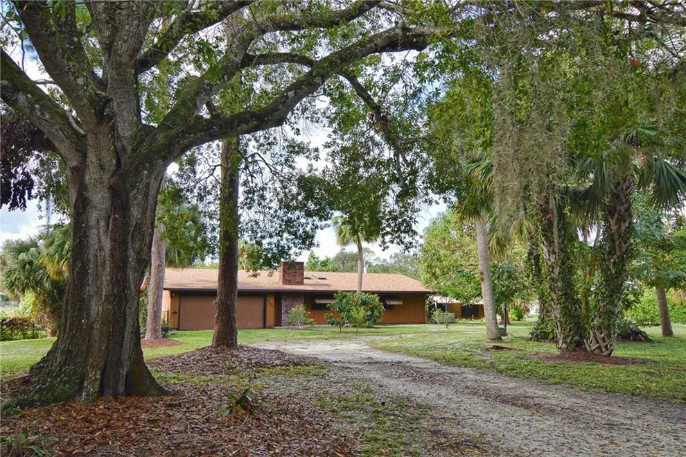 Unit for sale at 6400 SW Gaines Avenue, Stuart, FL 34997