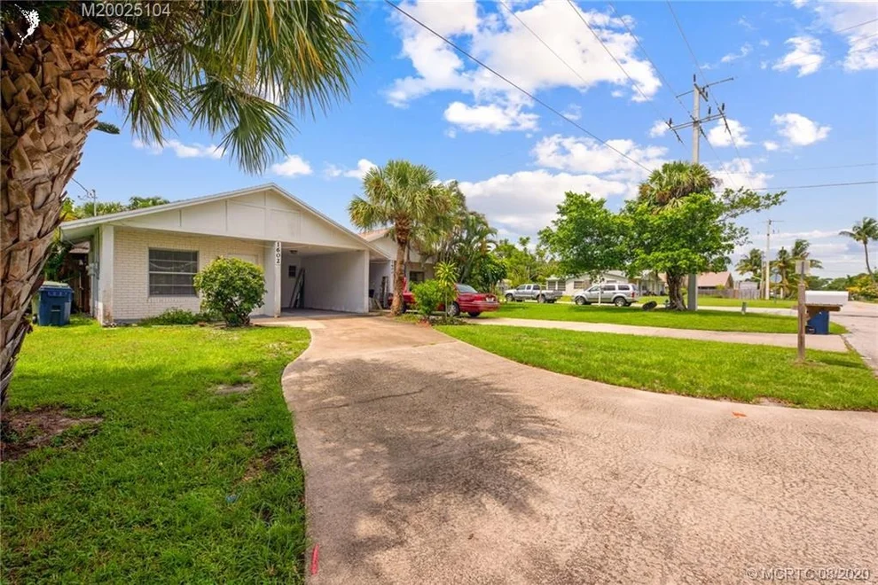 Unit for sale at 1600 SE 7th Street, Stuart, FL 34996