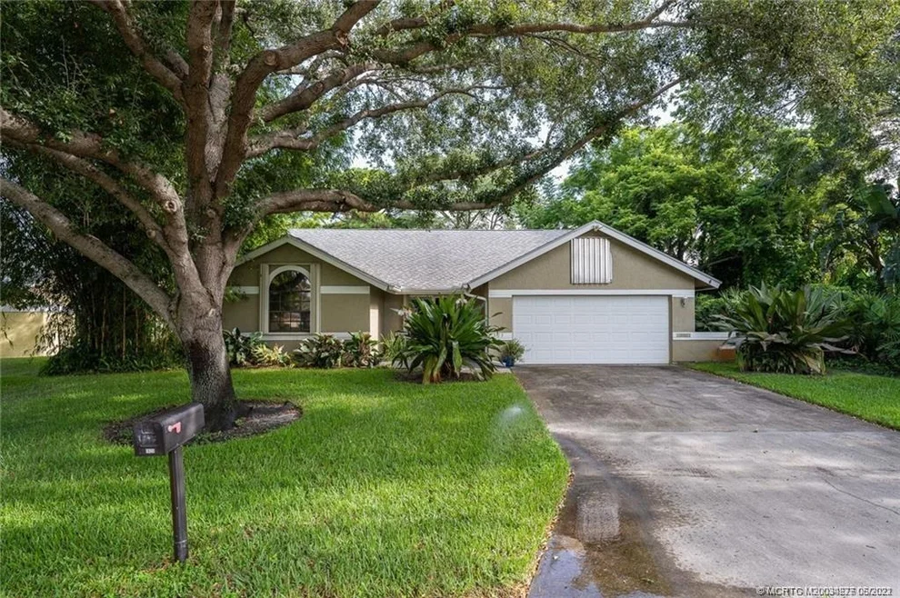 Unit for sale at 1823 NW 22nd Street, Stuart, FL 34994