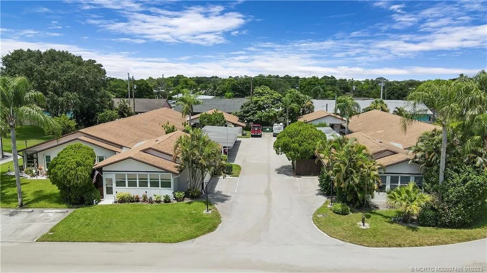 Unit for sale at 6531 SE Federal Highway, Stuart, FL 34997