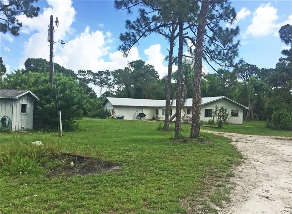 Unit for sale at 3951 SW 42nd Avenue, Palm City, FL 34990