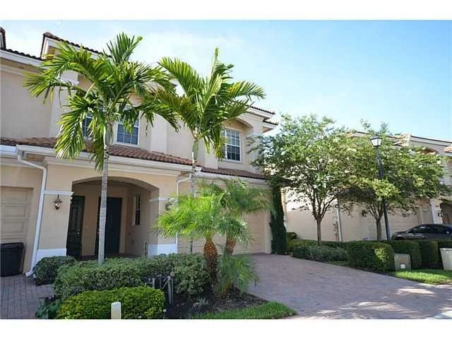 Unit for sale at 415 SW Walking Path, Stuart, FL 34997