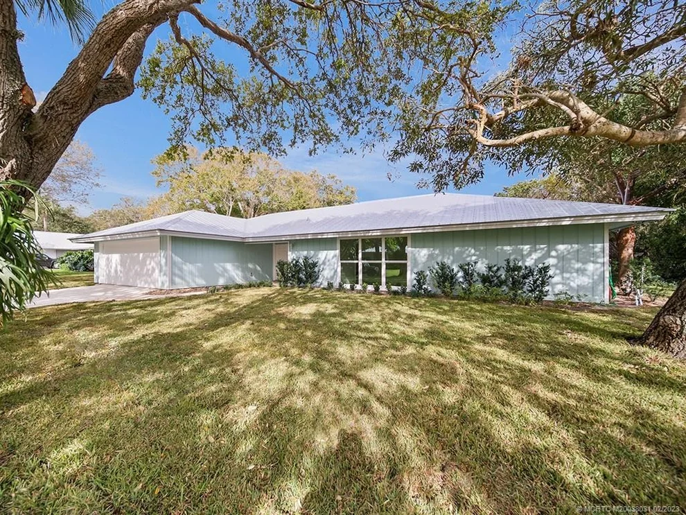 Unit for sale at 8 Riverview Drive, Sewalls Point, FL 34996
