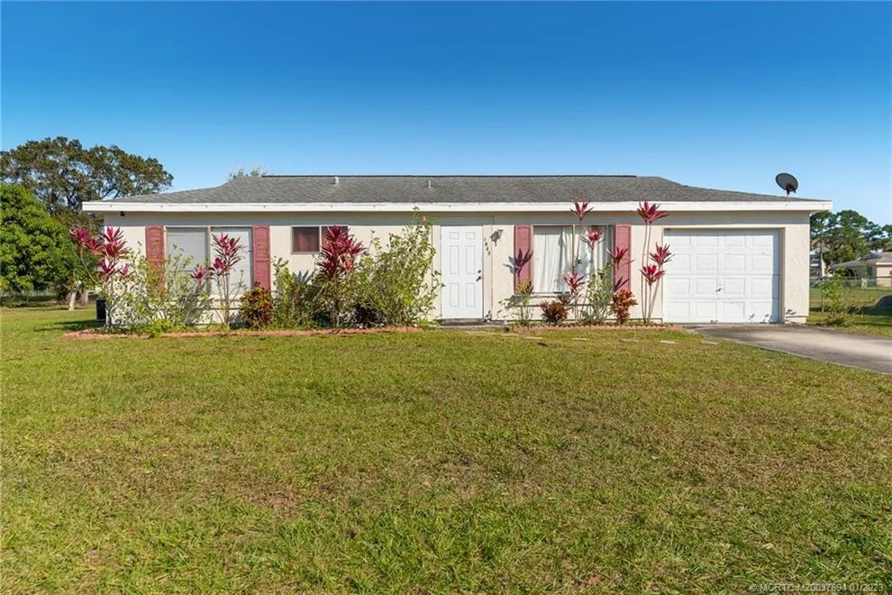 Unit for sale at 1943 SE Avanti Circle, Port St Lucie, FL 34952