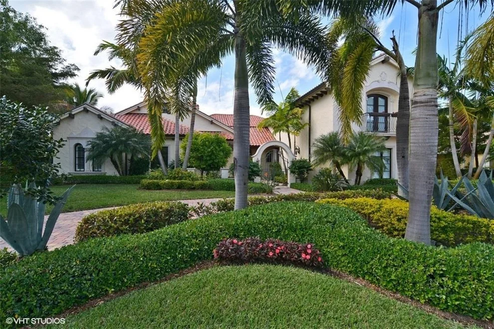 Unit for sale at 4681 SE Waterford Drive, Stuart, FL 34997