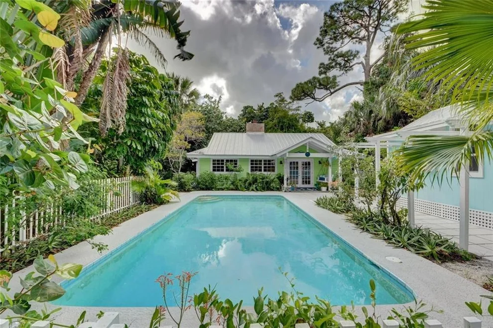 Unit for sale at 512 SE Coconut Avenue, Stuart, FL 34996