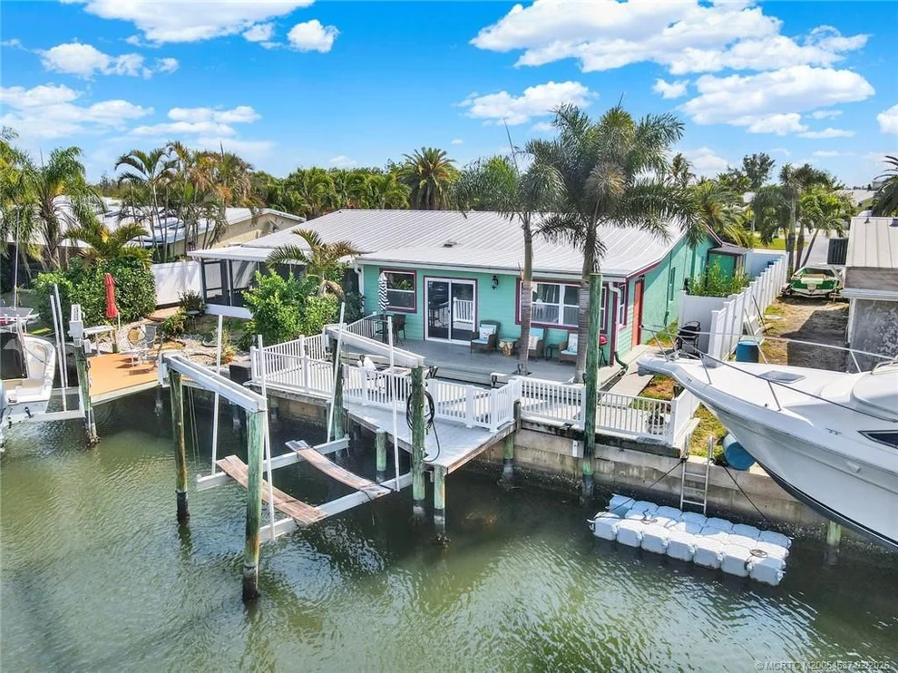 Unit for sale at 84 Aqua Ra Drive, Jensen Beach, FL 34957