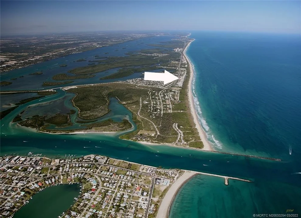 Unit for sale at 3920 N Highway A1a, Hutchinson Island, FL 34949