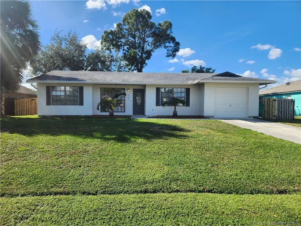 Unit for sale at 941 SW McCall Road, Port St Lucie, FL 34953