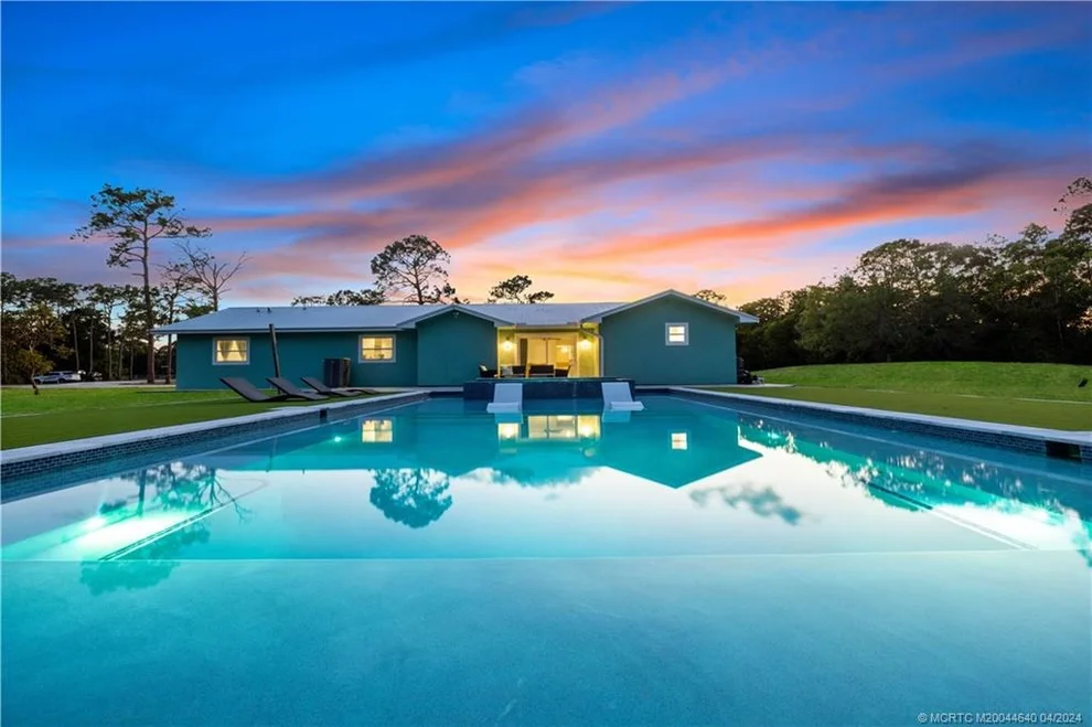 Unit for sale at 3951 SW 42nd Avenue, Palm City, FL 34990