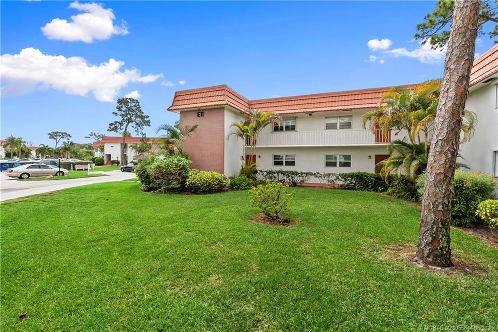 Unit for sale at 2600 SE Ocean Boulevard, Stuart, FL 34996