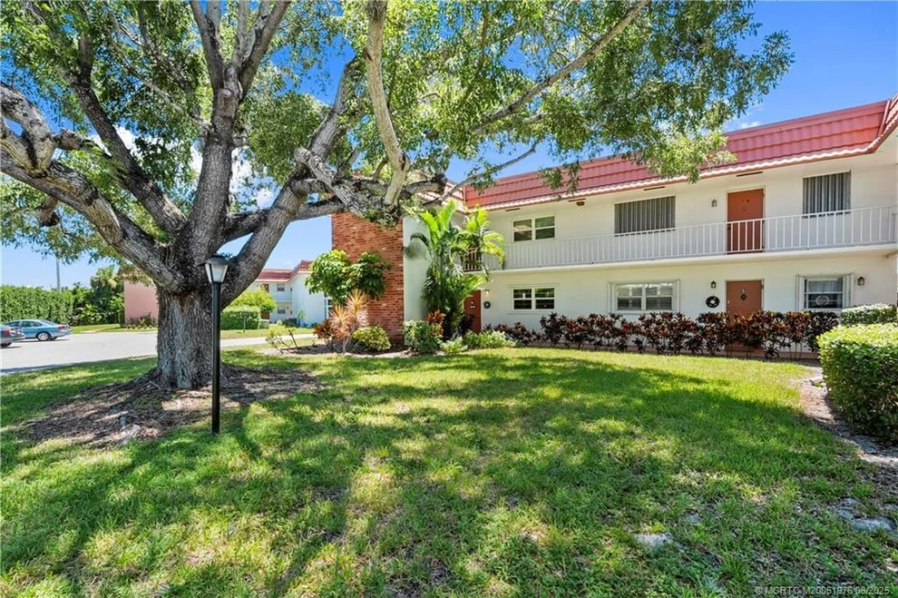 Unit for sale at 2600 SE Ocean Boulevard, Stuart, FL 34996