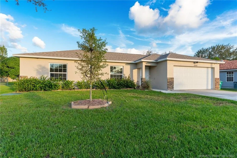 Unit for sale at 2561 SE Rock Springs Drive, Port St Lucie, FL 34952
