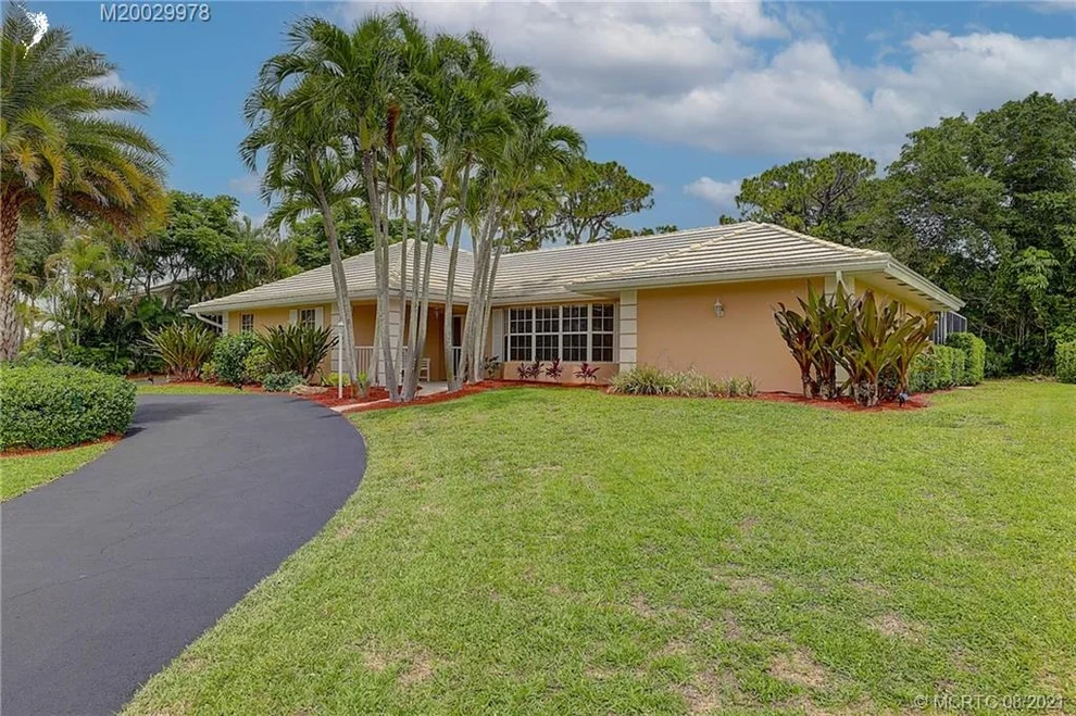 Unit for sale at 3621 SE Court Drive, Stuart, FL 34997