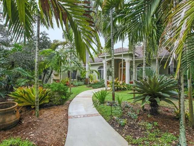 Unit for sale at 555 SW MAPP Road, Palm City, FL 34990