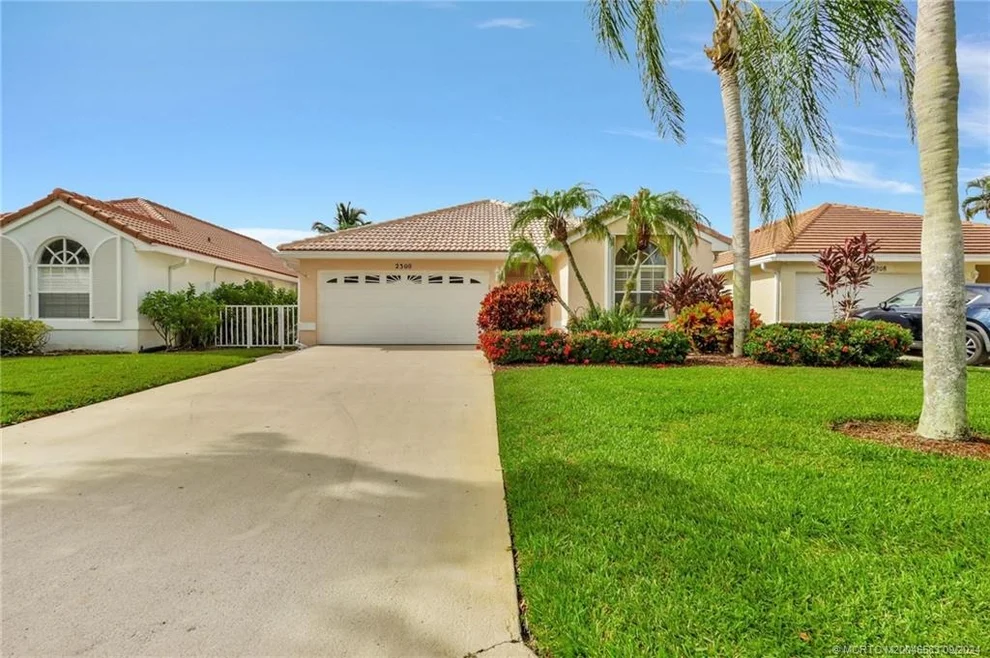 Unit for sale at 2300 SW Shoal Creek Trace, Palm City, FL 34990