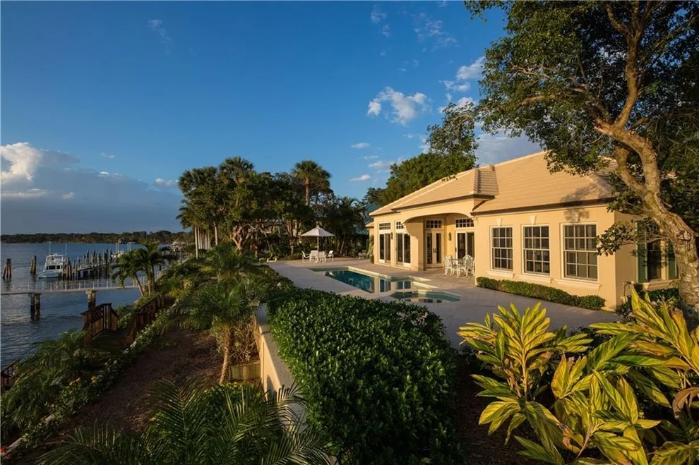 Unit for sale at 37 W High Point Road, Stuart, FL 34996