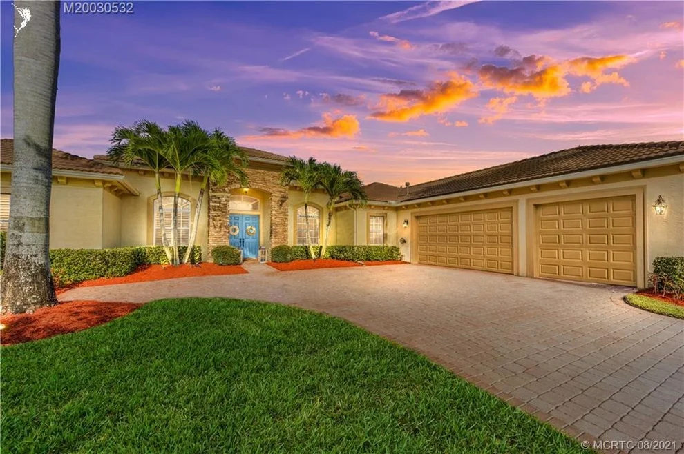 Unit for sale at 747 SE Tres Belle Circle, Stuart, FL 34997