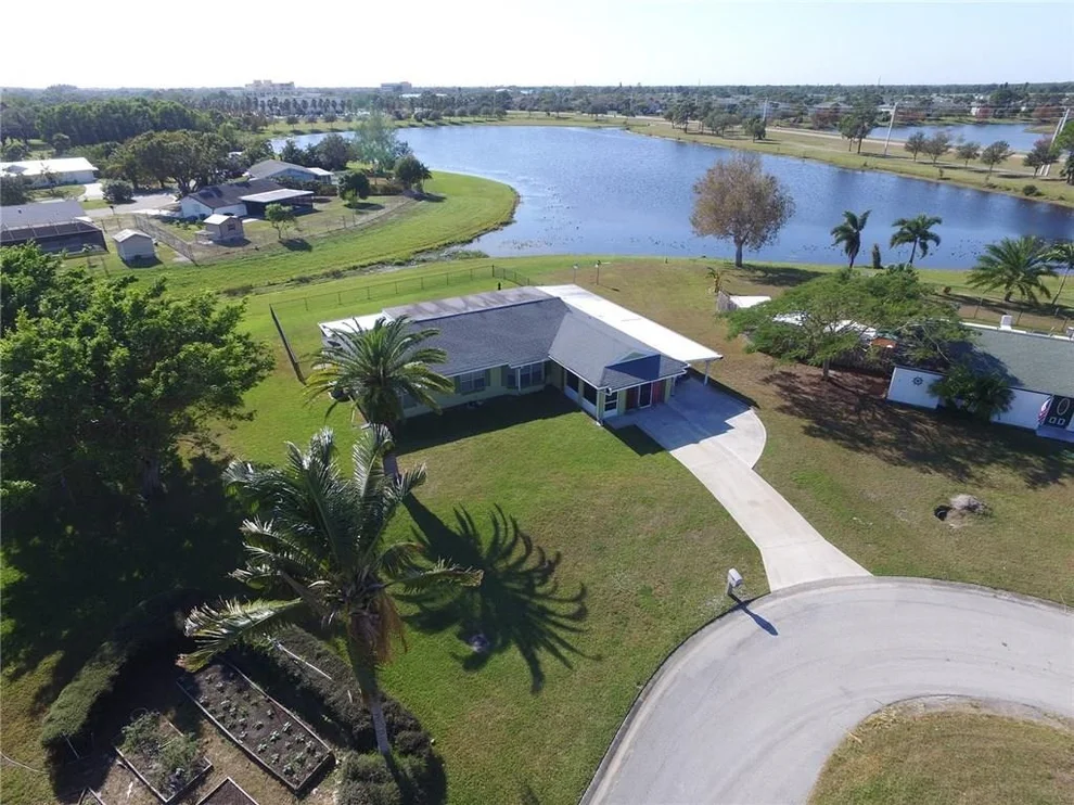 Unit for sale at 1462 SE Marisol Court, Port St Lucie, FL 34952