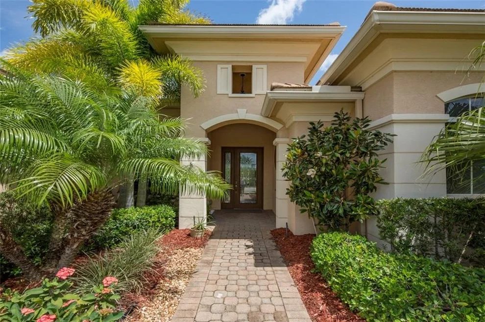 Unit for sale at 455 SW Lost River Road, Stuart, FL 34997
