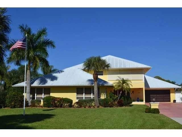 Unit for sale at 2391 NW Bay Colony Court, Stuart, FL 34994