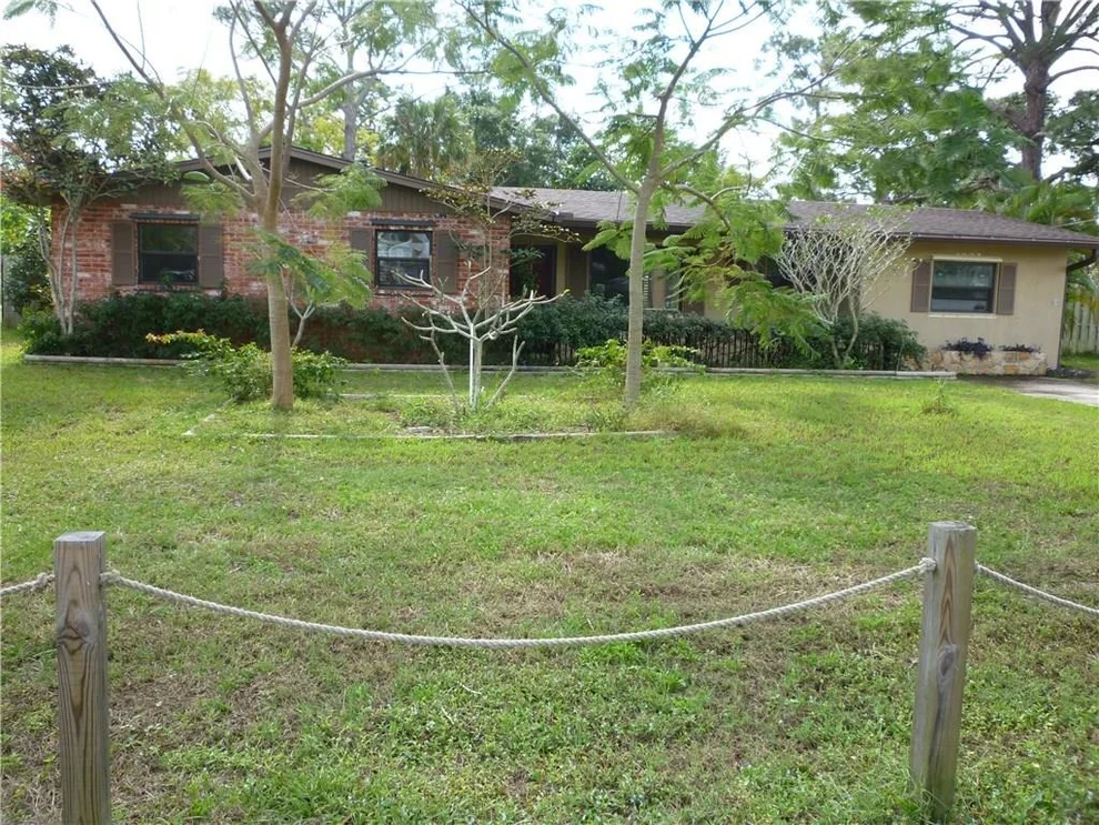 Unit for sale at 1002 E 15th Court, Stuart, FL 34996