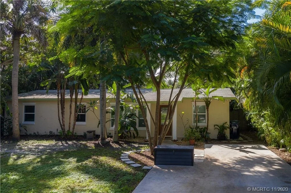 Unit for sale at 509 SW North Riverpoint Drive, Stuart, FL 34994